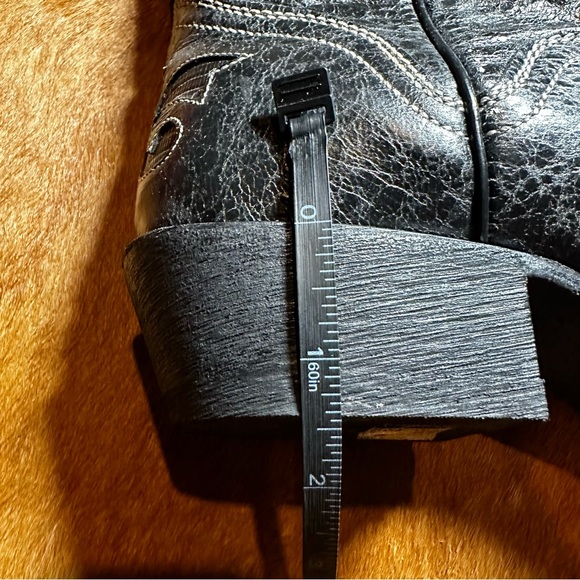 J.B. Dillon, genuine leather - Picture 10 of 11